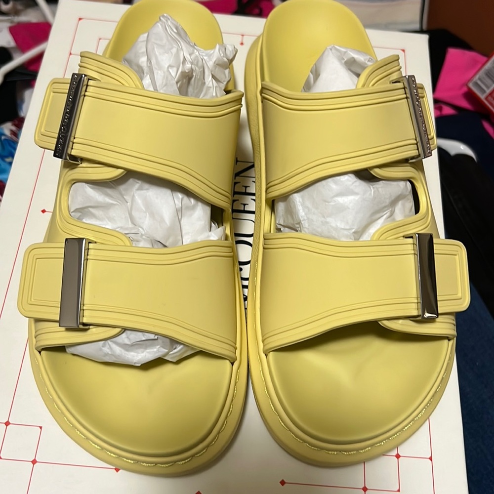 Alexander Mcqueen sandals size 38 in women (Runs Small Fits like 7.5 in women